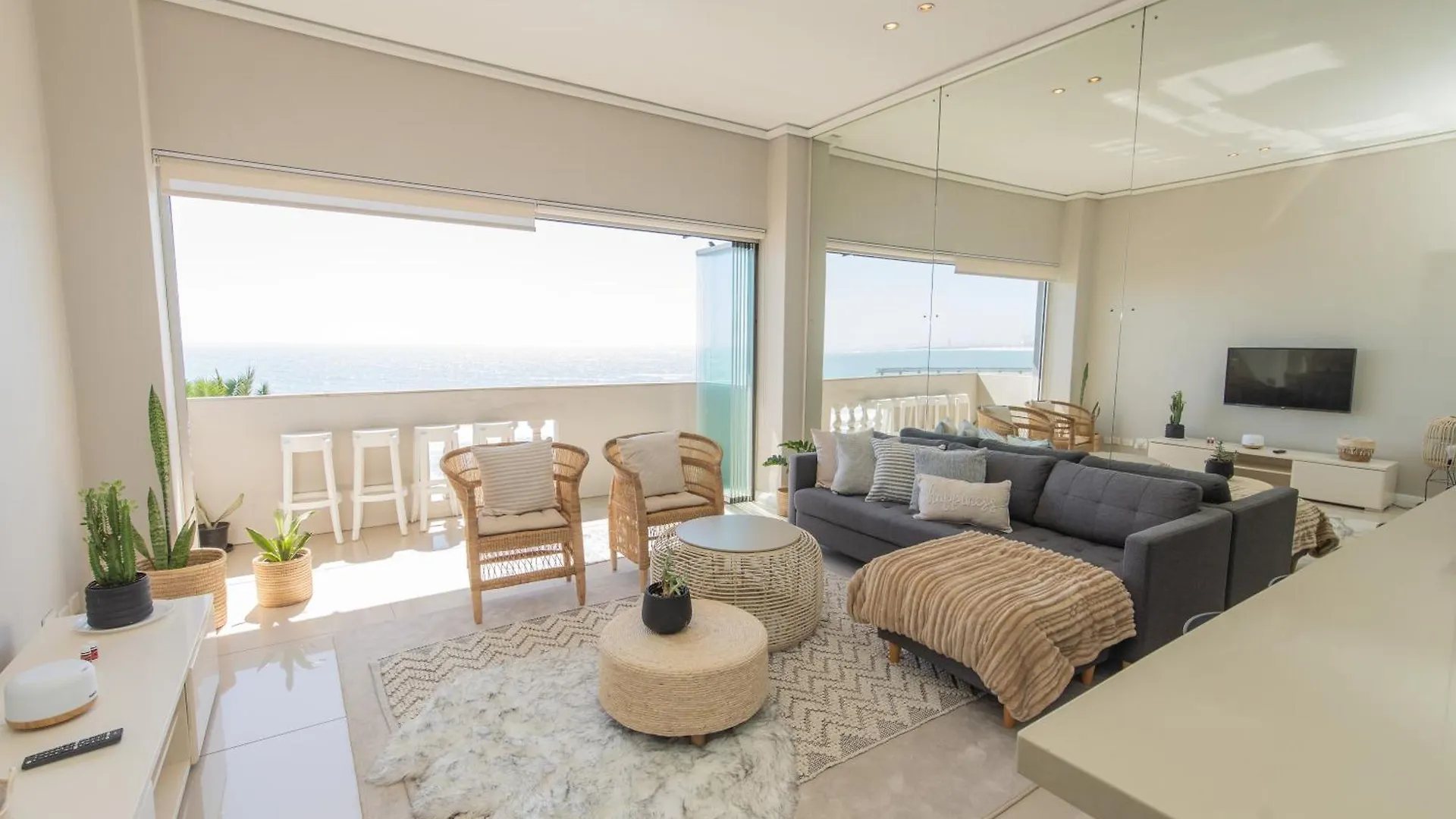 The Beach Door Summerstrand Port Elizabeth Apartment